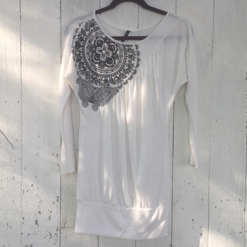 Miss Match cream/black lhtwht sweater. Ls